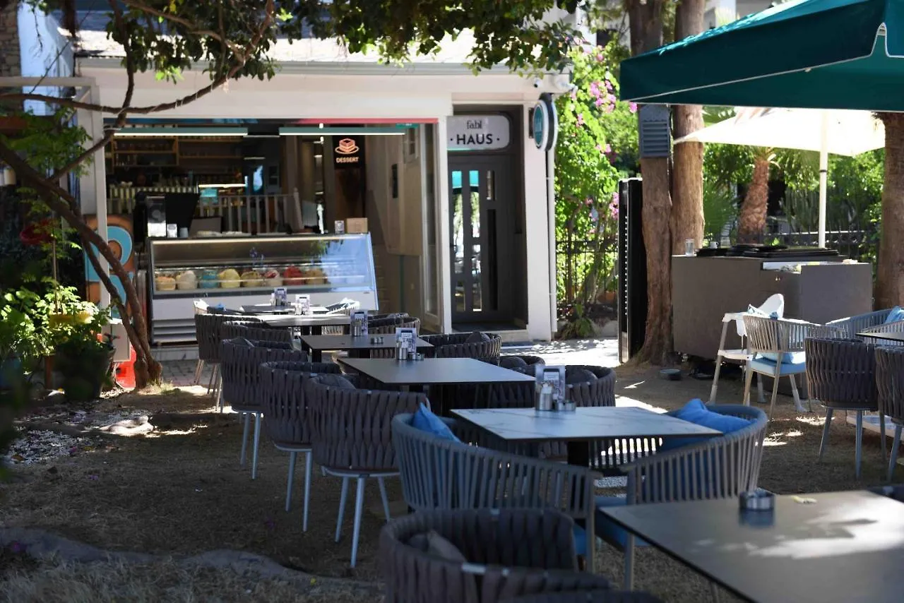 Pier21 House Aparthotel Fethiye